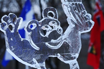 Winterlude Ottawa - Bal des neiges - Grand concours de sculpture sur glace - Plus de photos  venir - More pictures to come