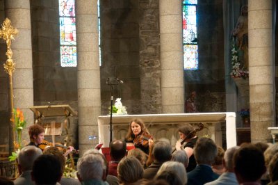 St Renan - Concert at ND de Liesse (7614).jpg