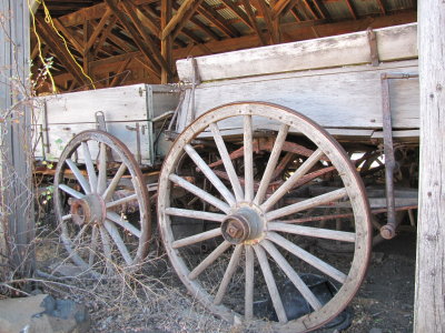 Wagon barn in Shaniko