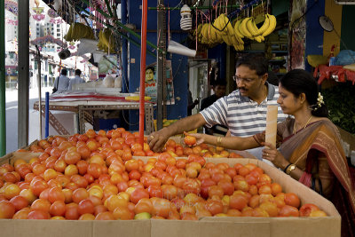 Buying tomatoes