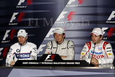 Media conference for race winners