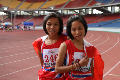 The Thai twins 2CWS3553.jpg