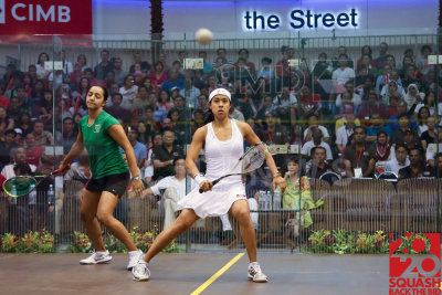 Womens final: Nicol David vs Raneem El Weleily. Raneem created another upset of this final by winning in 4 games.