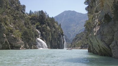 Pedalloing up the Verdon