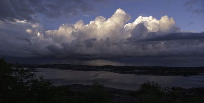 Clouds over Honnebustrand.jpg
