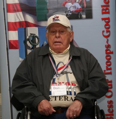 26HonorFlight20090929.jpg