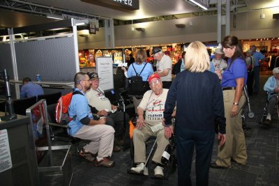 63HonorFlight20090929.jpg