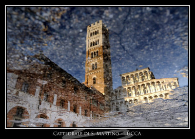 Lucca's Dome in a puddle - Duomo di Lucca riflesso