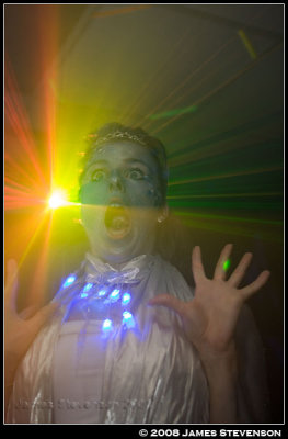 hllwn08_086.jpg