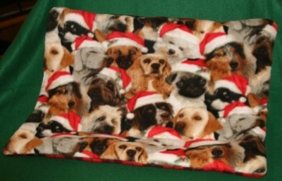 Christmas Doggies Crate Pads close up 017.JPG