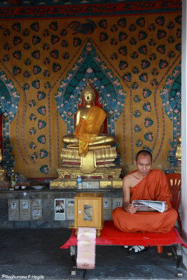 The monk and the buddha