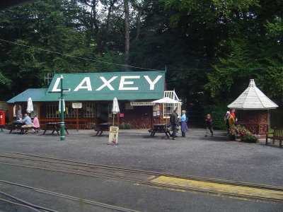 Tearoom and booking office.JPG