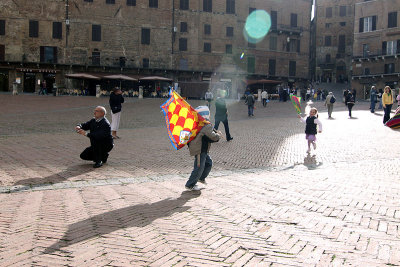 Kids practicing for the flag ceremony, Piazza del Campo - Siena