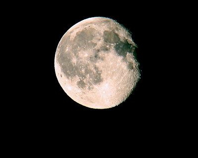 Moon over Leavenworth
