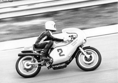 Paul Smart -  England  Ducati 750 Corsa Corta team Spaggiari 1975