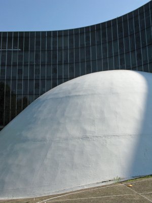 O.Niemeyer-003.JPG