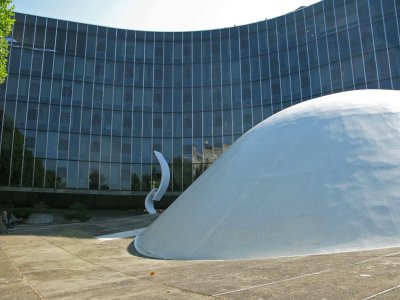 O.Niemeyer-005.JPG