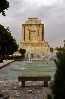 Iran-002.jpg