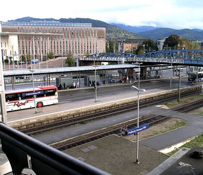 Freiburg railwway station .jpg