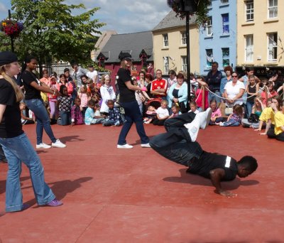 gospel group dancers 