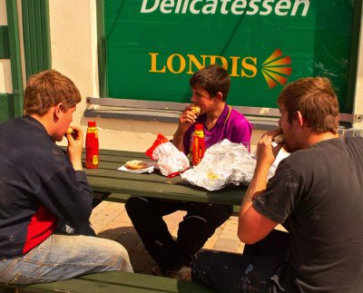lunch time .jpg