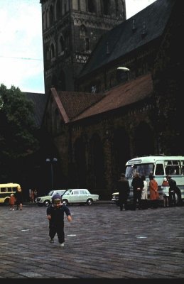 1975-7.jpg