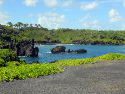 BlackSandBeach.jpg