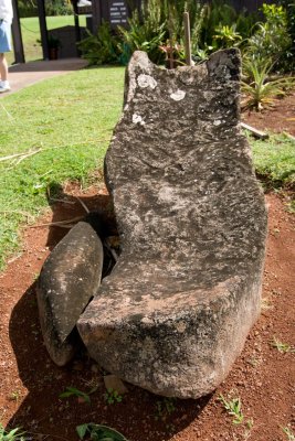 c0815 Hawaiian Birth Stone