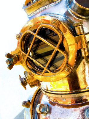 Diving Helmet