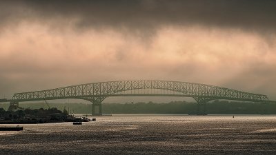 Hart Bridge in the Morning Gloom