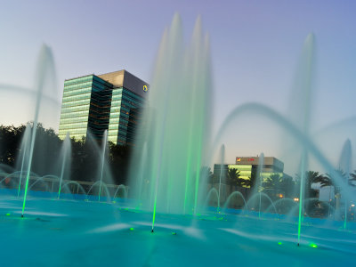 Friendship Fountain with Green Lights