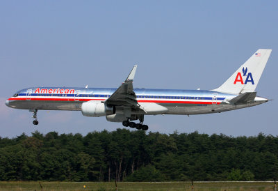 American Airlines Boeing 757-223