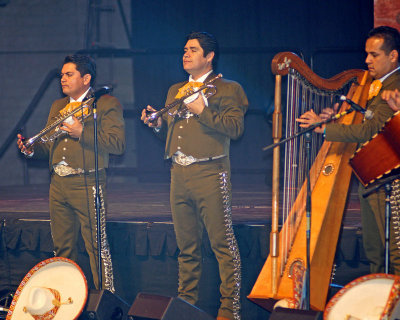 Mariachi Los Camperos - 05.jpg