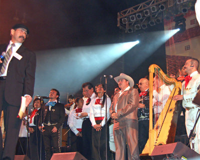 Mariachi Students - 2009 -18.jpg