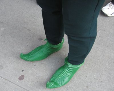 green feet.jpg