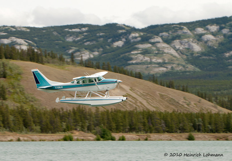 K225661-Floatplane.jpg