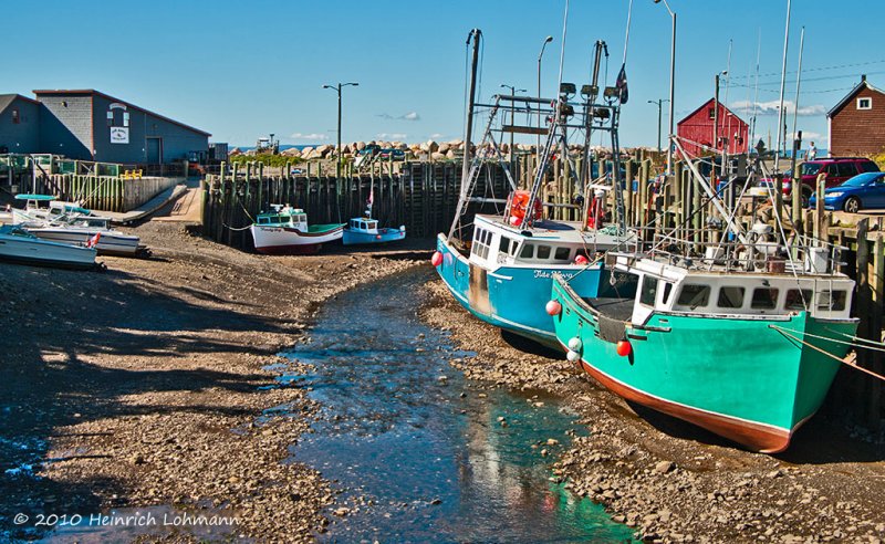 K233292-Halls Harbour.jpg