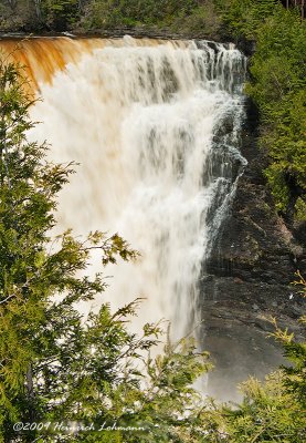K202706-Kakabeka Falls.jpg