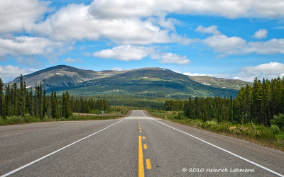 K225900-Alaska Highway.jpg