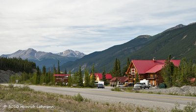 K226406-Northern Rockies Lodge.jpg