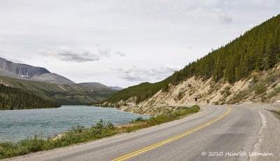 K226537-Alaska Highway.jpg