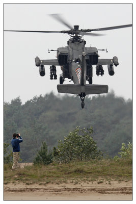 Me photographing Apache helicopter (pic made by Antoine Bosboom)