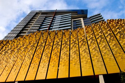 Golden Wall-CREDIT-