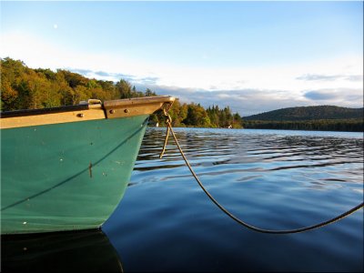 Canoe on Moorehouse Lake