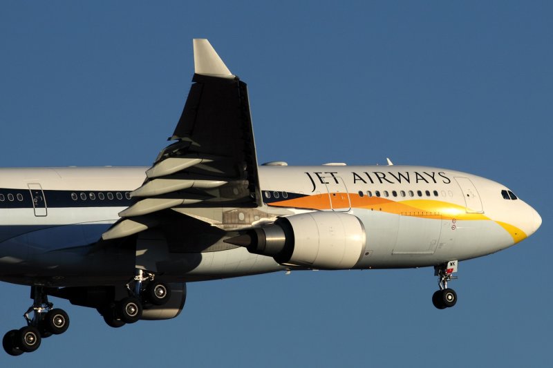 JET AIRWAYS AIRBUS A330 200 JNB RF IMG_5873.jpg