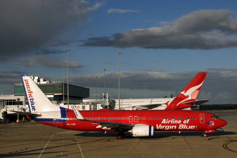 PACIFIC BLUE BOEING 737 800 MEL RF IMG_5880.jpg