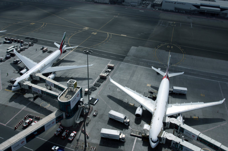 EMIRATES AIRBUS A330 200S DXB RF IMG_2722.jpg