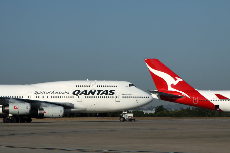 QANTAS BOEING 747 400 BNE RF IMG_7208.jpg