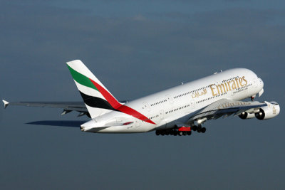 EMIRATES AIRBUS A380 SYD RF IMG_1301.jpg