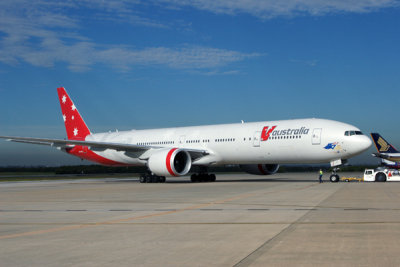 V AUSTRALIA BOEING 777 300ER BNE RF IMG_0649.jpg